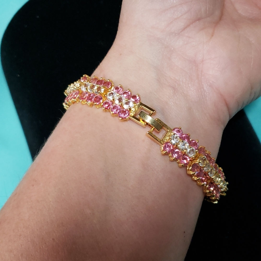Vintage Style Flower Clasp Bracelet Gold Pink Rhinestone NWOT - Picture 7 of 12